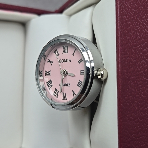 Gomia Pink Dial Ring Watch Roman Numerals Silver Stretch Band New Battery Ladies - Picture 2 of 9